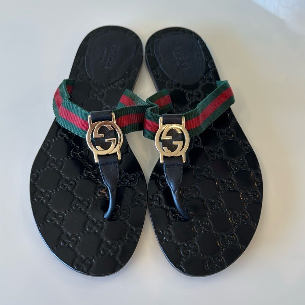 Gucci Black Sandals with Green and Red Straps
